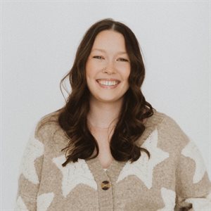 Zoey L. Peck